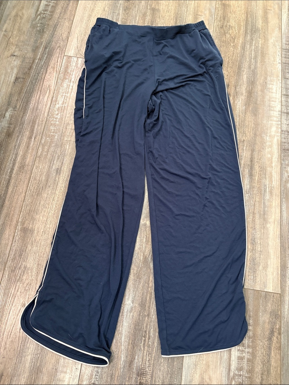 Tommy John Women's Lounge Pajama Pants, Soft Breathable Navy side piping medium